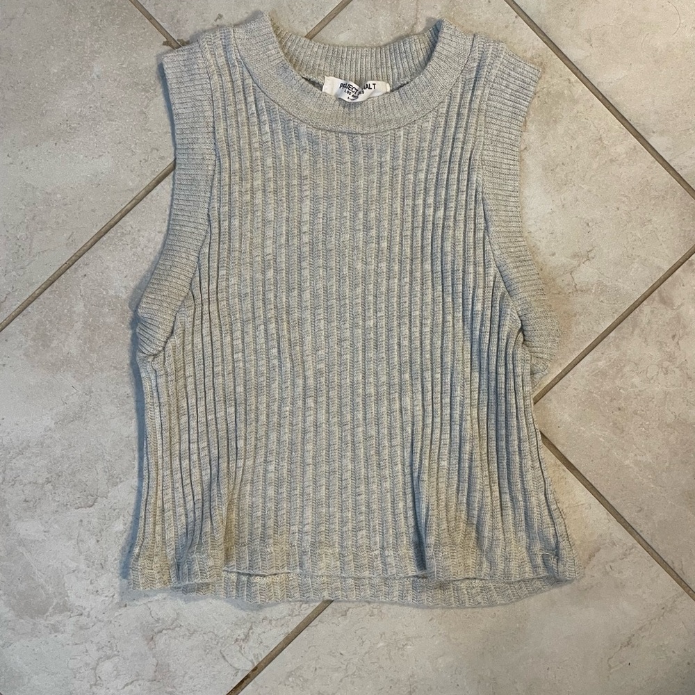 Project social cropped tank. Super cute, size XS. Brand new.